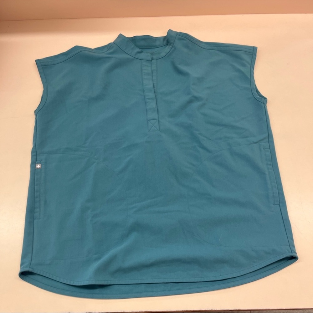 Figs Rafaela Oversized Scrub Top Size XS